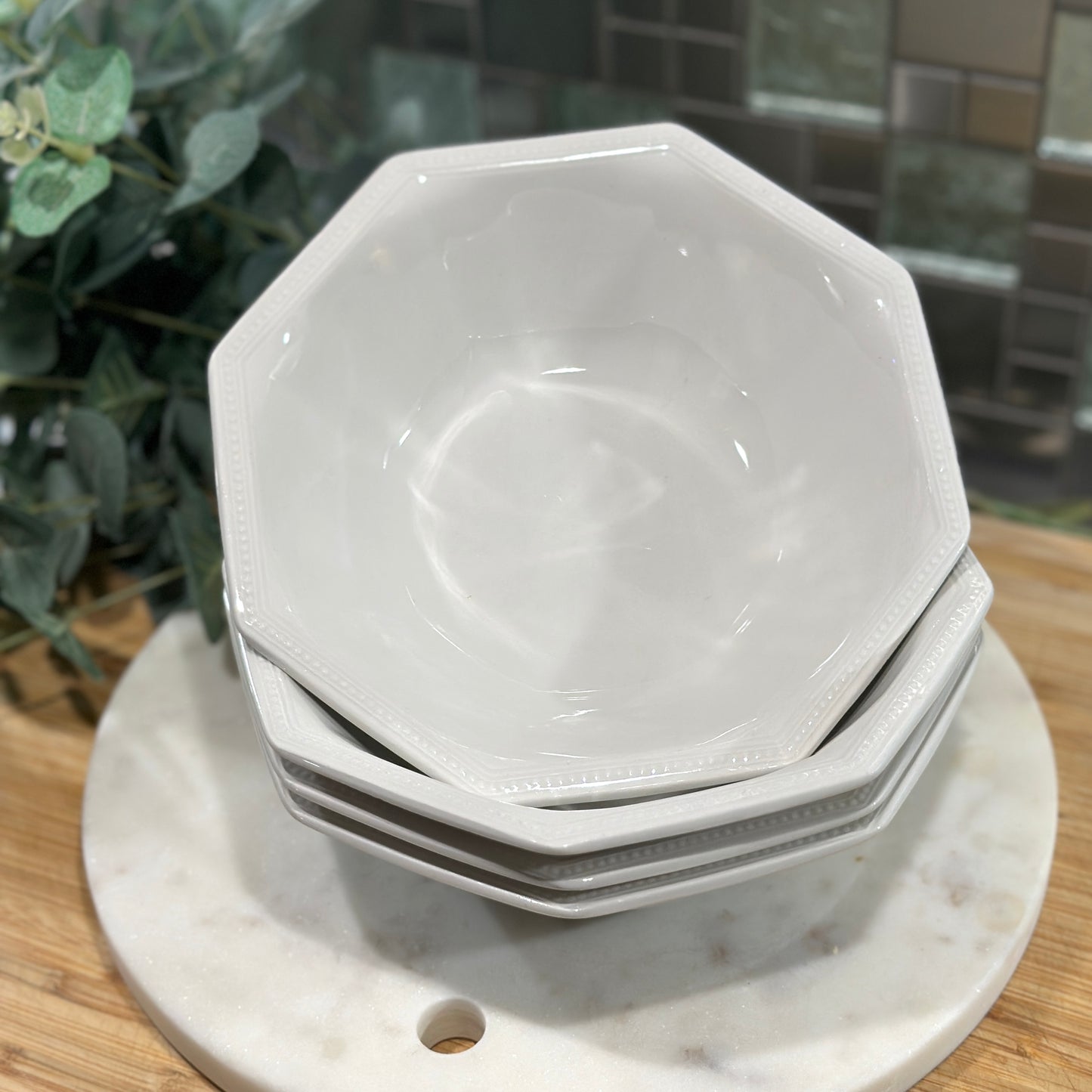 Johnson Brothers Heritage White Cereal Bowls (Set of 4) - Octagonal Vintage Charm