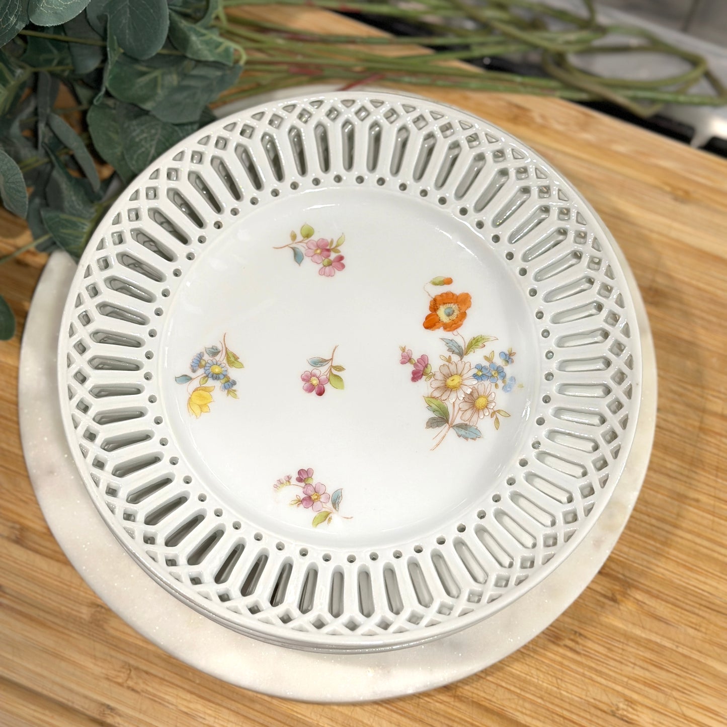 Antique Dessert Set Ribbon Cabinet Plates (Set of 4) - Circa 1920