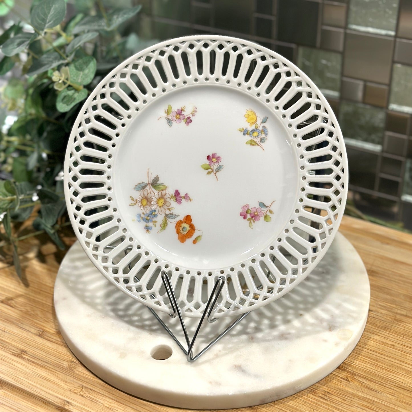 Antique Dessert Set Ribbon Cabinet Plates (Set of 4) - Circa 1920