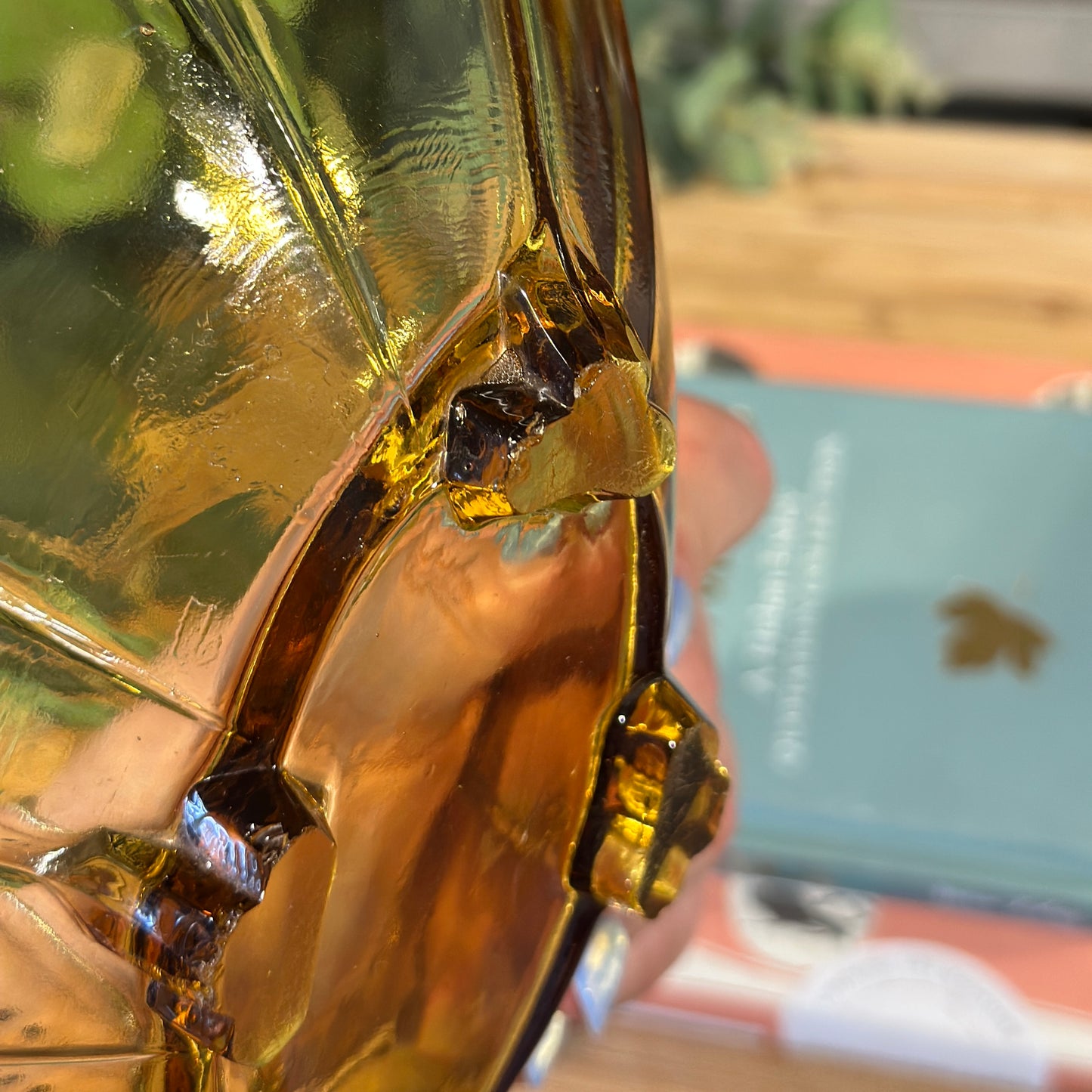 1930s Art Deco Amber Glass Bowl - Vintage Elegance