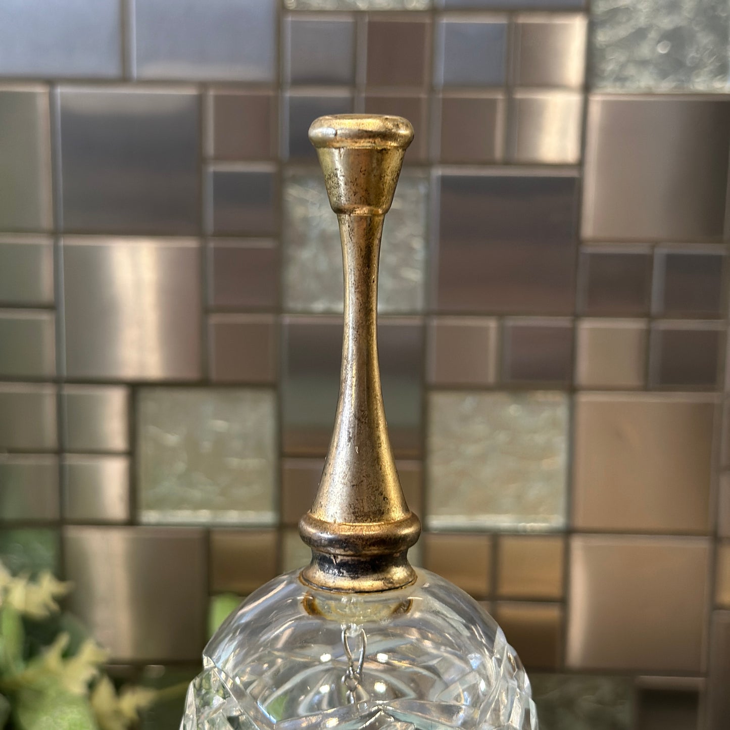 Vintage Crystal Bell - Elegant Ringing Tone