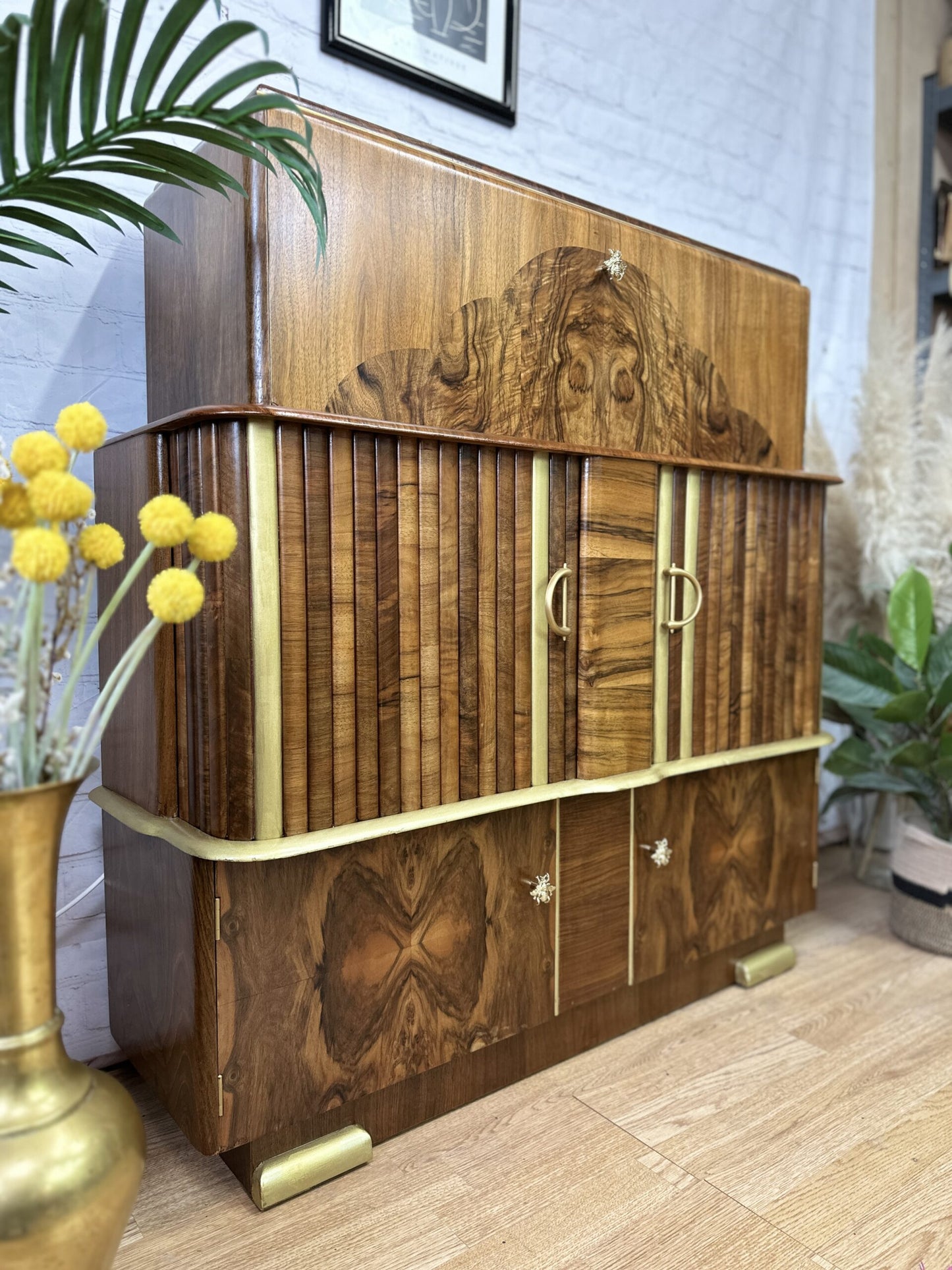 Cocktail Cabinet, Vintage Drinks Bar, Art Deco, 1930’s Drinks Unit, Retro Bar, Walnut